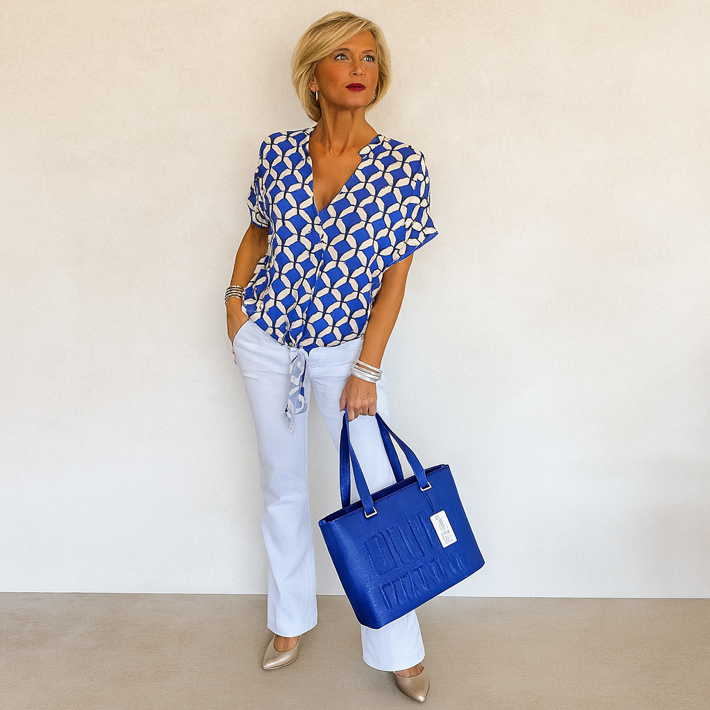 Ashley™ | Top casual con scollo a V e stampa