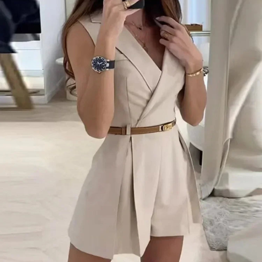 Alina™ | Tuta elegante senza maniche